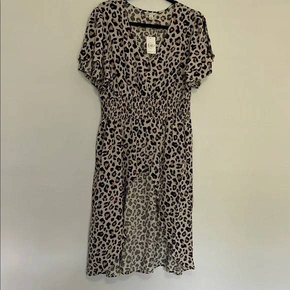 Cato Animal Print Blouse in Black and Tan - Picture 4 of 8